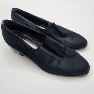 Donald J. Pliner Women's black‎ casual dress shoes Size 6.5